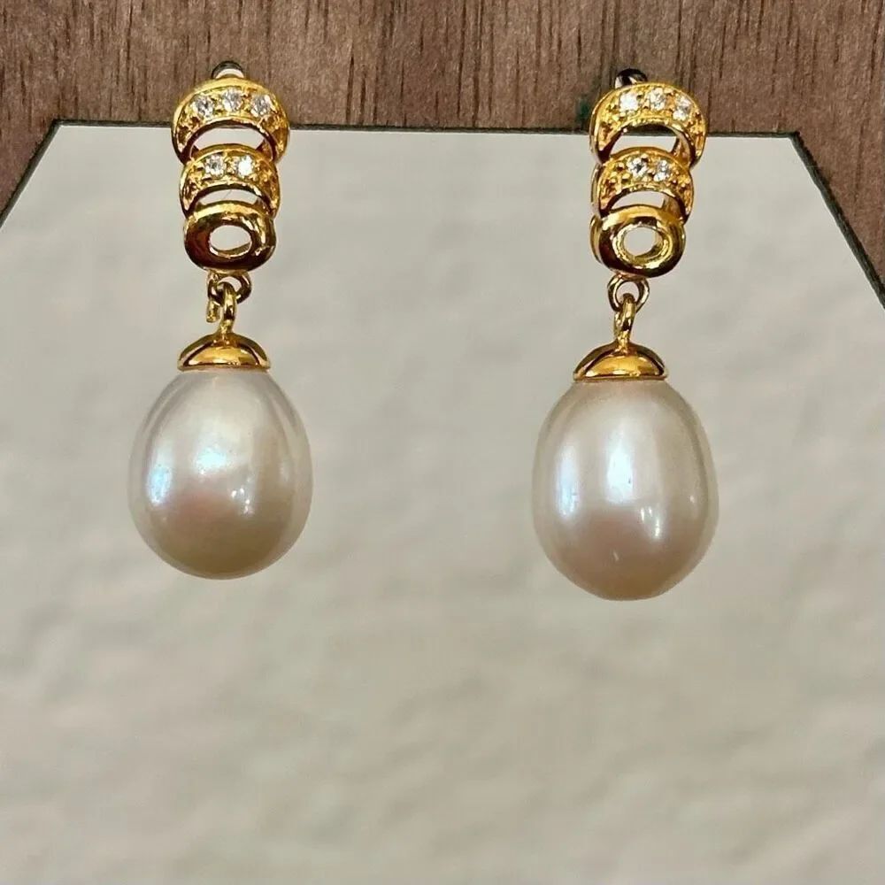 Pearl rhinestone gold tone drop post earrings